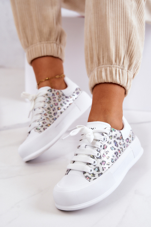 Жіночі кросівки GOE JJ2N4075 Білі