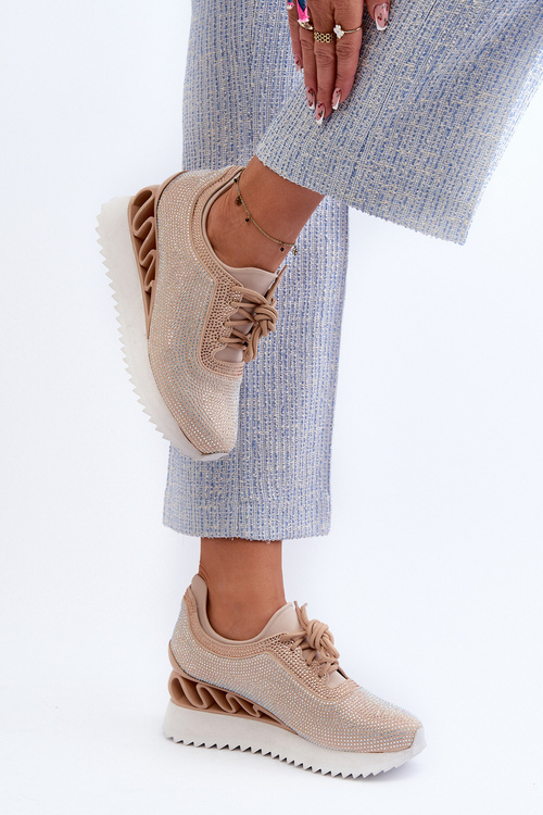 Жіночі шкіряні кросівки на танкетці бежеві S.Barski LR810