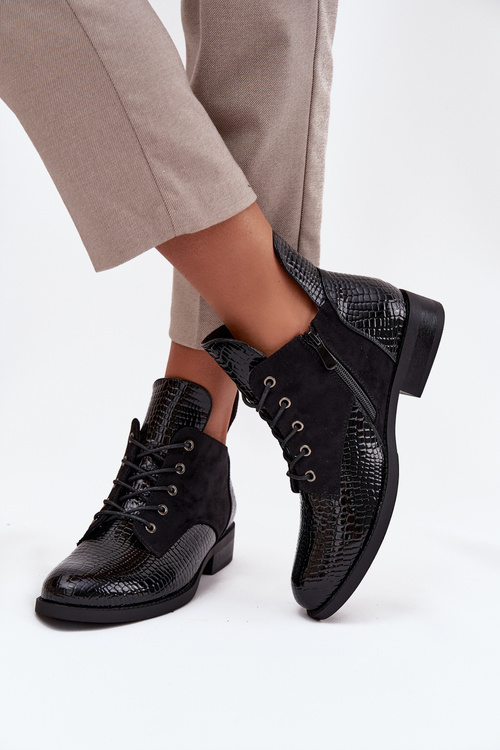 Лаковані жіночі ботильйони з декоративним тисненням ізольовані Vinceza 16477 Чорні