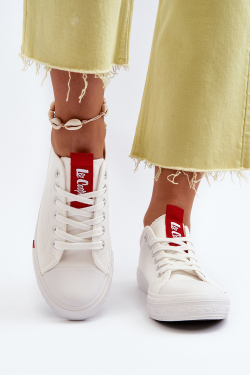 Кросівки жіночі Lee Cooper LCW-24-31-2239 Білі