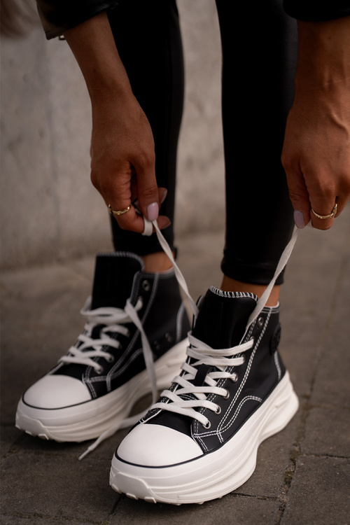 Теплі жіночі кросівки на платформі з еко шкіри Big Star OO274068 Рожеві