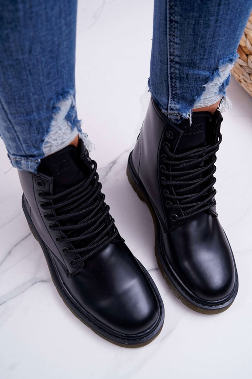 Жіночі черевики Trapper Glans Big Star Leather Black EE274001