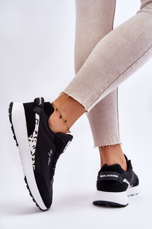 Жіночі кросівки Memory Foam System Big Star LL274956 Чорні