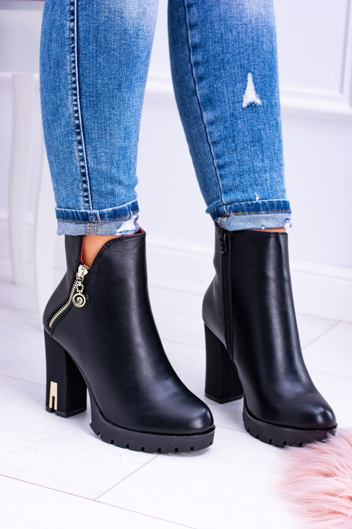 Чорні екстравагантні черевики Superlove