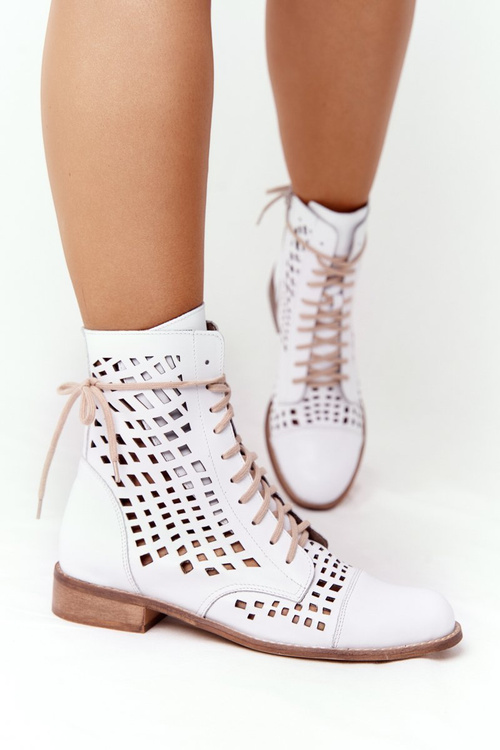 Ажурні шкіряні чоботи Nicole 2627 Білі