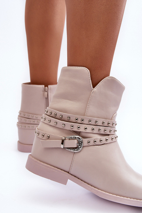 Жіночі шкіряні чоботи з декором на плоскому каблуці бежеві Adkrana