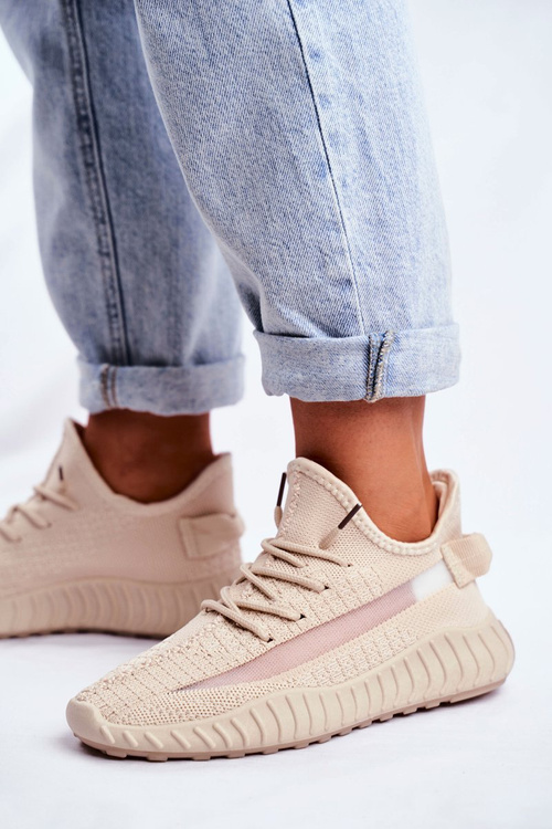 Жіноче спортивне взуття дихаюча бежева Люм'єр