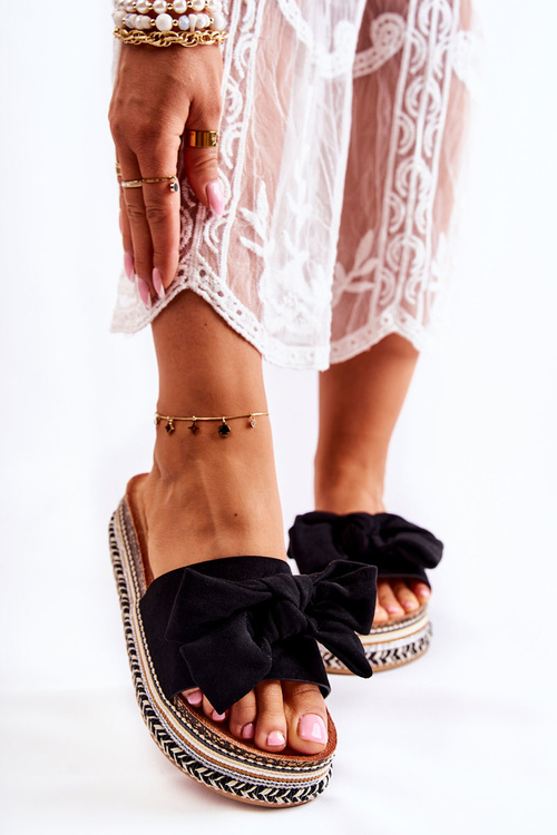 Жіночі тапочки на масивній платформі з бантом Чорні Macardi