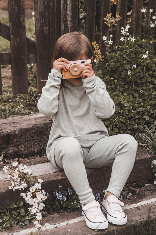 Дитячі кросівки з тканини з принтом рожевого кольору