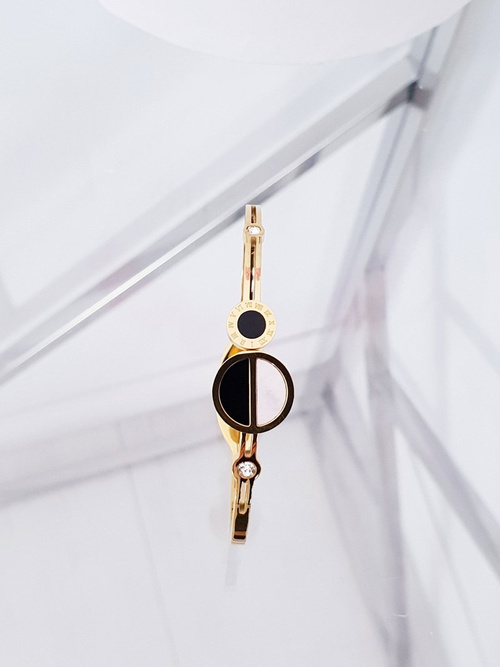 Жіночий сталевий браслет Римські Циркони Цифри Золото Вега