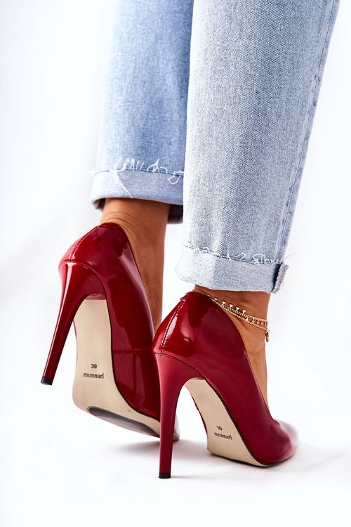 Лаковані гострі підбори Monnari 0220-005 Червоні