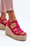 Босоніжки на танкетці з плетеним ремінцем кольору фуксії Gnosis