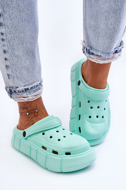 Жіноча поролонова платформа Crocs Mint Beckett