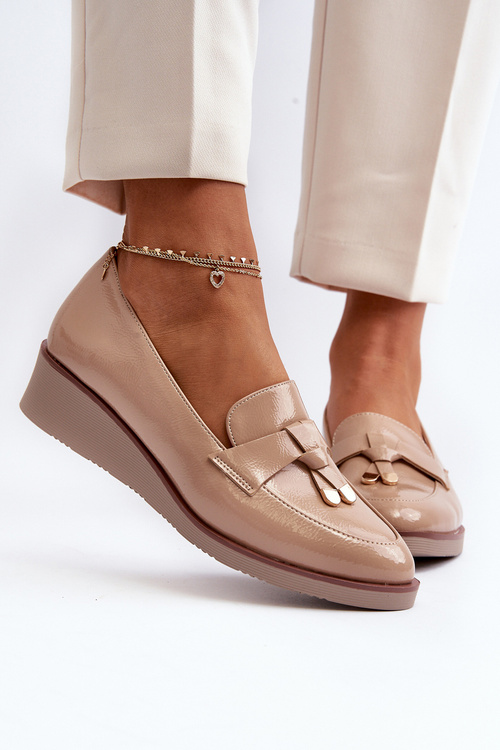 Жіночі лаковані туфлі на танкетці з орнаментом Чорний мілірет