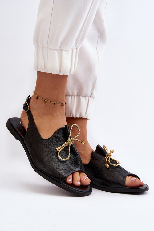 Шкіряні сандалі на плоскій підошві Zazoo 2898 Чорні