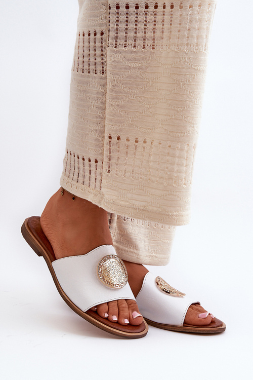 Zazoo 2938 Білі шкіряні тапочки на плоскій підошві з орнаментом