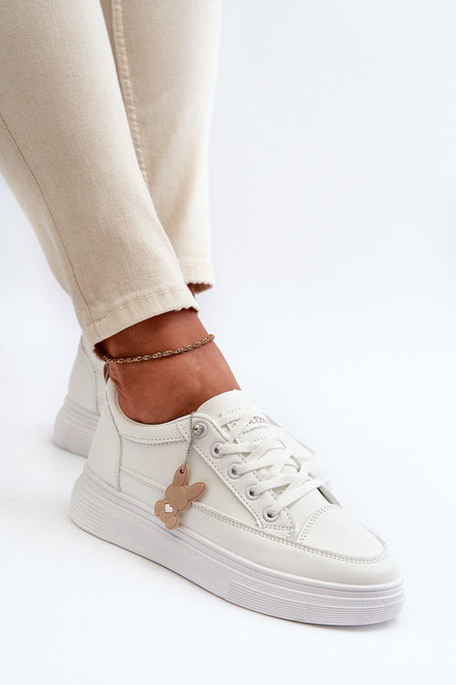 Кросівки жіночі спортивні на платформі з декором білі VINCEZA 13613