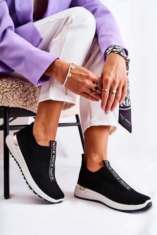 Жіноче спортивне взуття Black Ardenza