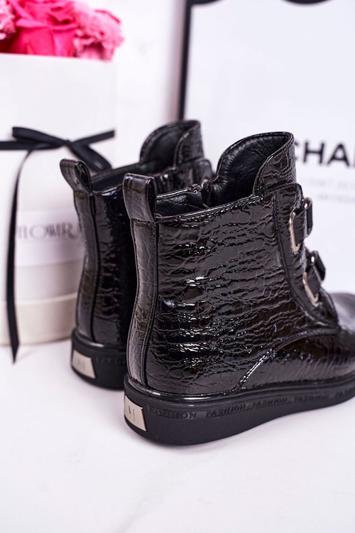 Дитячі утеплені черевики блискучі чорні з тваринним принтом Maya