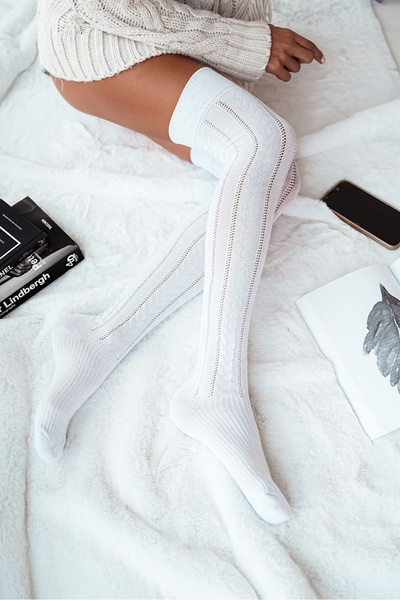 Жіночі гольфи з ажурною косою білі