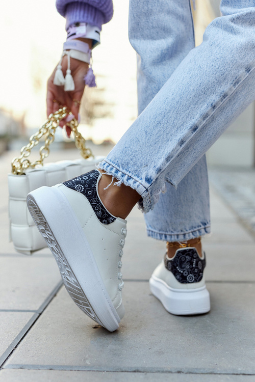 Класичне жіноче спортивне взуття біло-чорного кольору Meleris