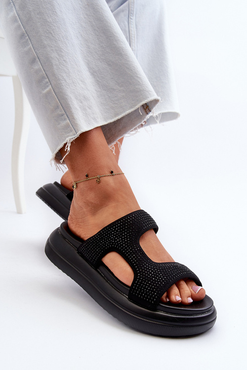 Чорні жіночі тапочки з прикрасами на платформі Jestella