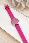 Жіночий годинник з ремінцем зі штучної шкіри кольору фуксії Ernest E2177