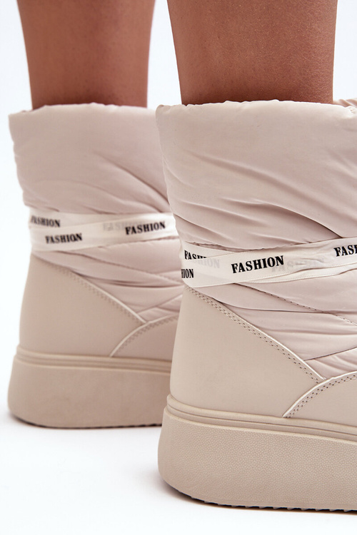 Жіночі зимові черевики з декоративною шнурівкою світло-бежевого кольору Siracna