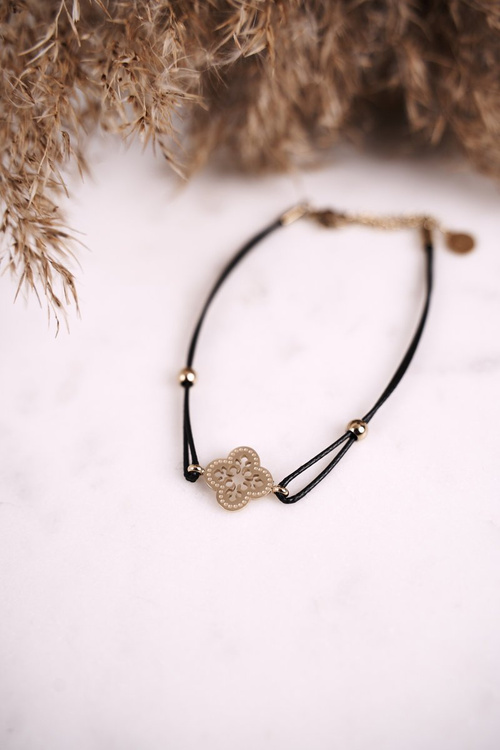 Жіночий браслет Gold Clover Black String Truelove