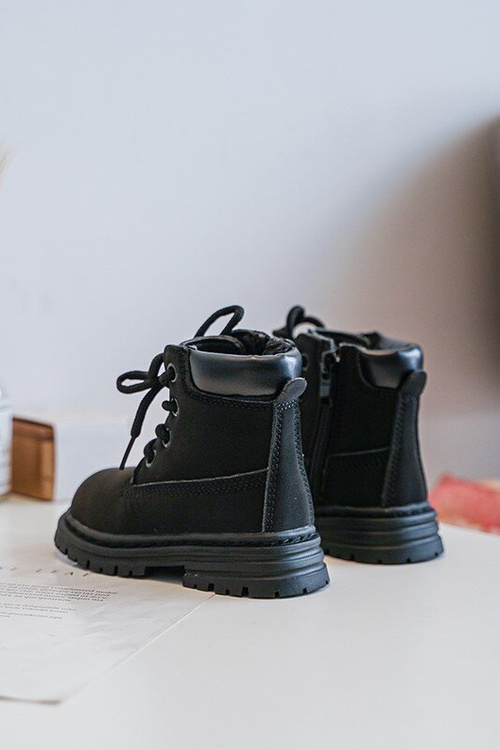 Чорні чоботи Trapper на блискавці Bansi