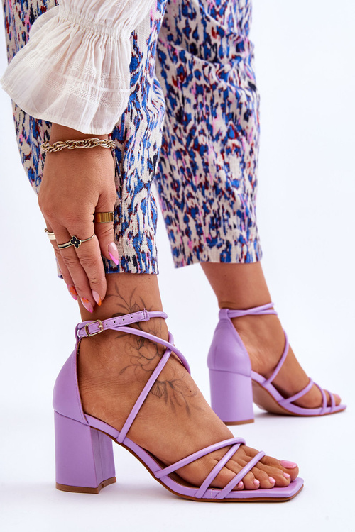 Шкіряні модні жіночі босоніжки на підборах Violet Primma