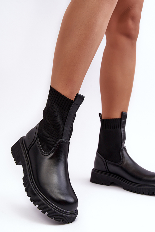 Чоботи на плоскій підошві Чорні Велика зірка MM2745432