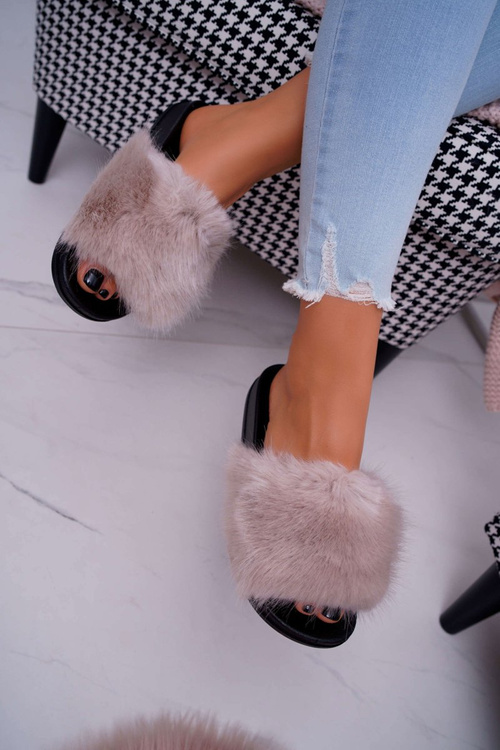 Жіночі шльопанці з хутром Beige NiceFur