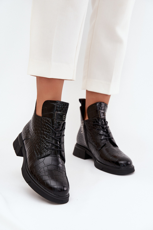 Шкіряні чоботи з декоративним тисненням ізоляційні Vinceza 66815 Чорні