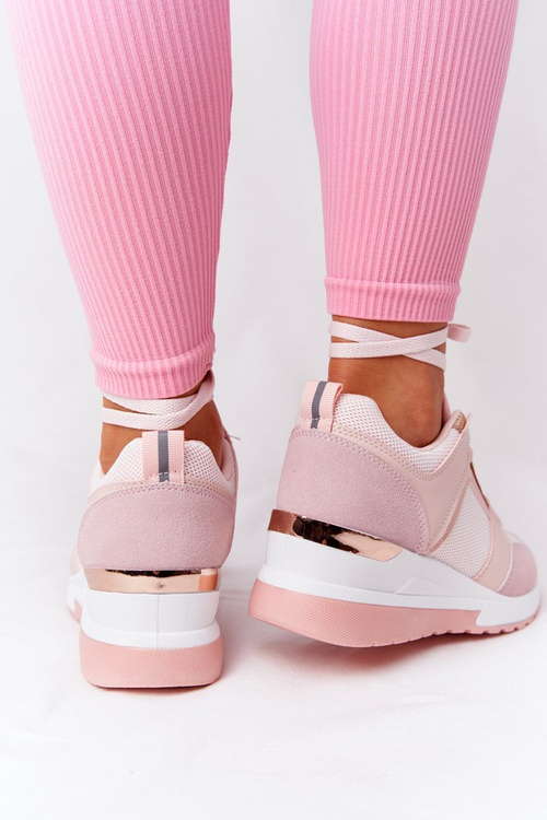 Кросівки на танкетці рожеві Bye Bye Love