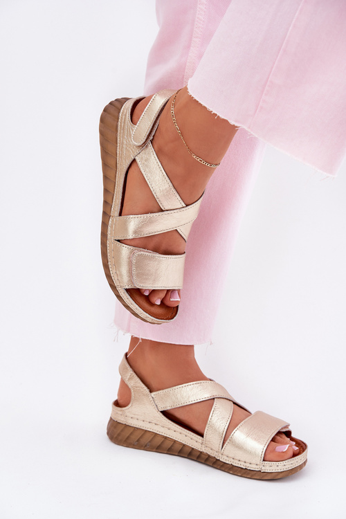 Шкіряні Жіночі Сандалі На Липучці Maciejka L6848-25 Золоті