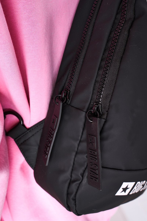 Маленький спортивний рюкзак через плече Big Star HH574108 Чорний