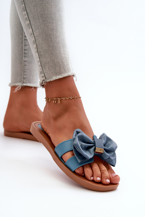 Жіночі сині босоніжки з бантом Rivarina