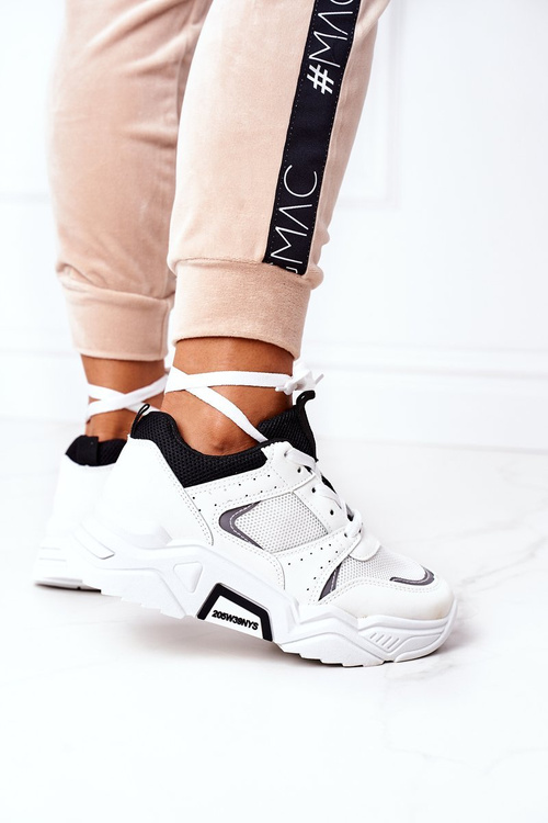 Жіноче спортивне взуття Кросівки White River