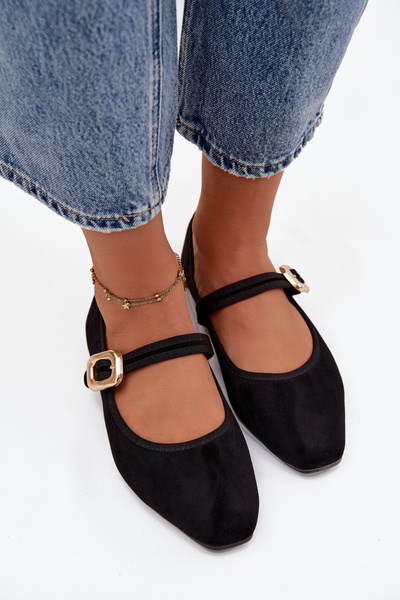 Балерінки з ремінцем і золотою пряжкою еко замшеві чорні Adelora