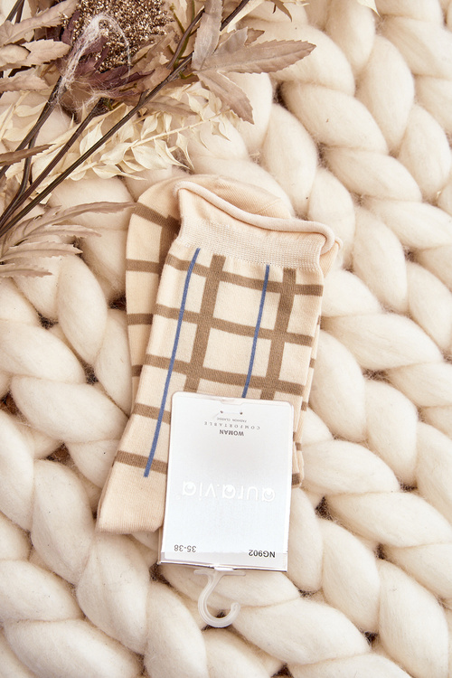 Жіночі шкарпетки світло-бежевого кольору