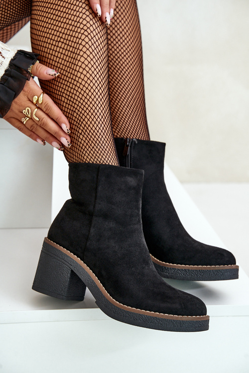 Чоботи на підборах, еко-замша, утеплена блискавка, чорні Lerallea