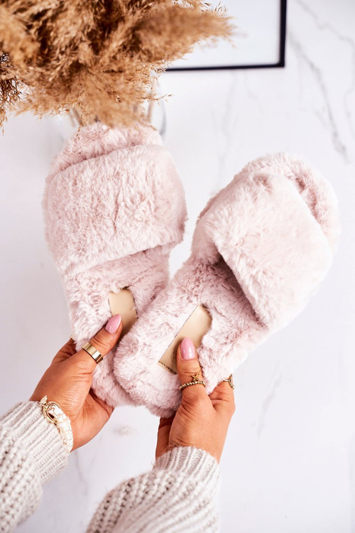 Жіночі пухнасті тапочки Бежеві Cold Days