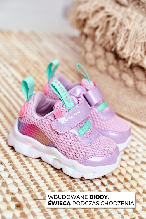 Дитяче спортивне взуття світиться фіолетовим ABCKIDS B011105220