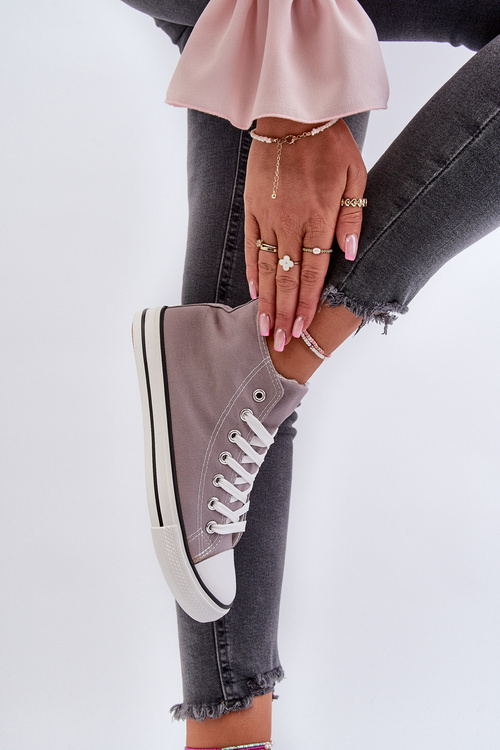 Жіночі чорні кросівки Socerio