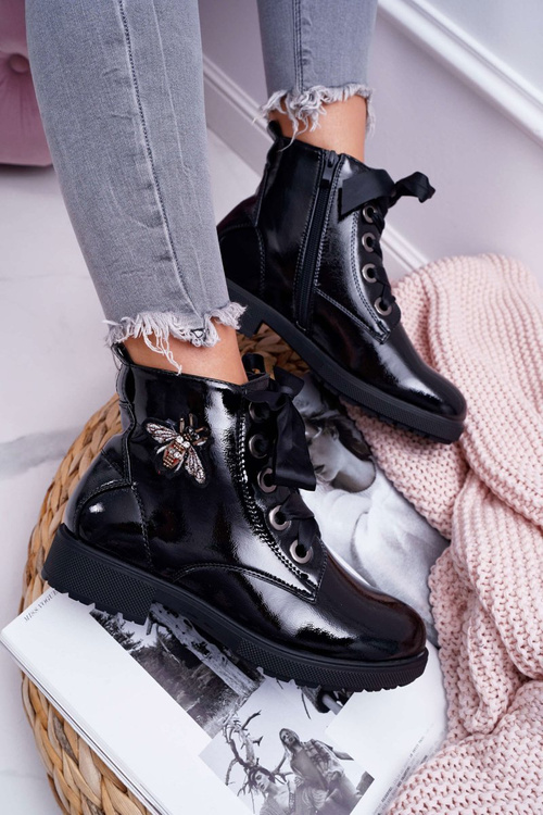 Чоботи жіночі на плоскій каблуці Glans Lacquered Black Sergio Leone BT530