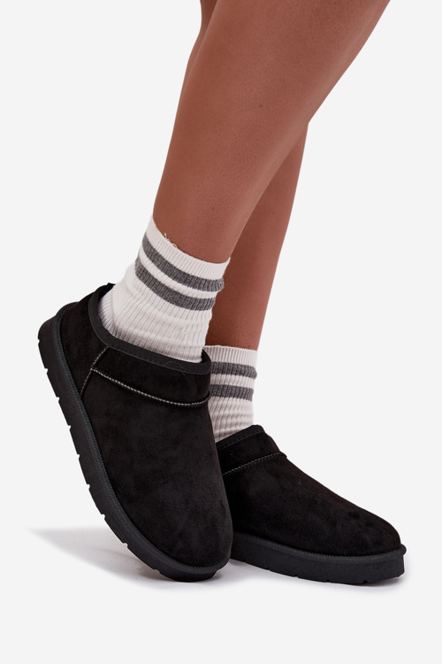 Жіночі зимові черевики з хутром чорні Serenne