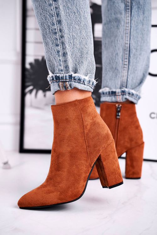 Жіночі чоботи на підборах із замші Camel Sharks