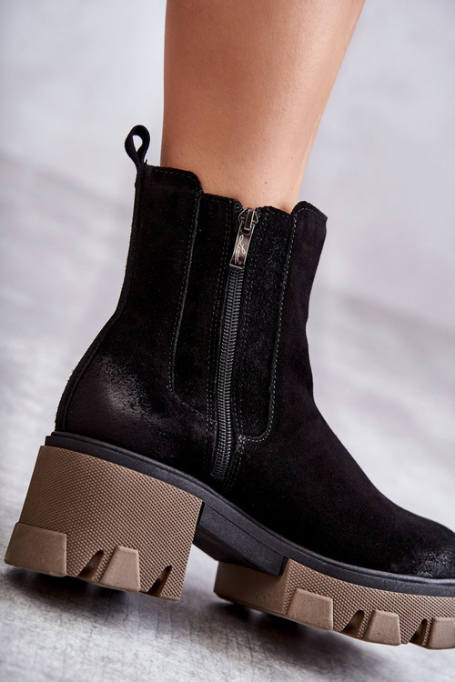 Жіночі замшеві чоботи на платформі чорні Hilde