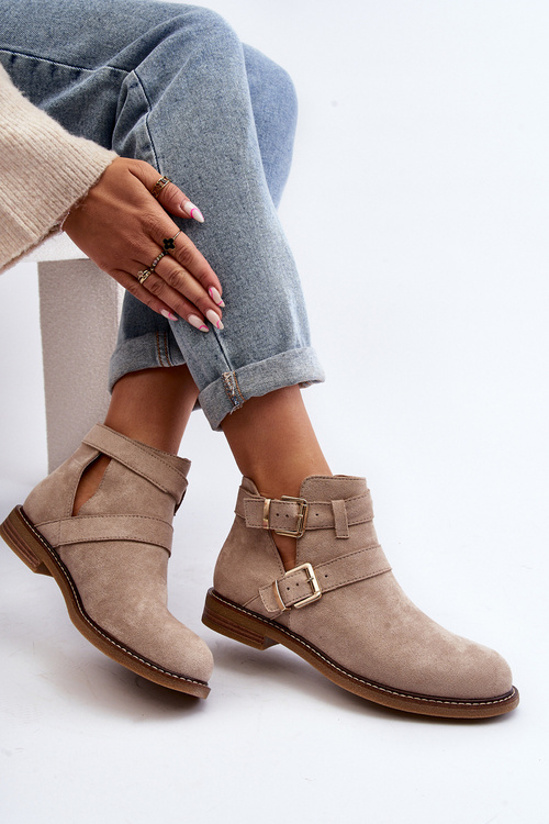 Жіночі ботильйони на плоскій підошві з ремінцями чорного кольору Melviana